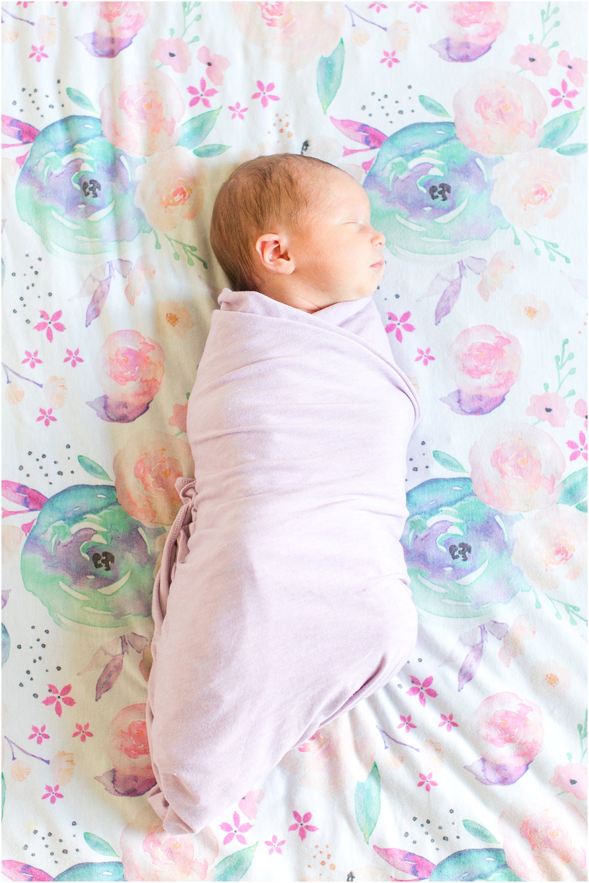 Bright Daisy Newborn Session_0008.jpg