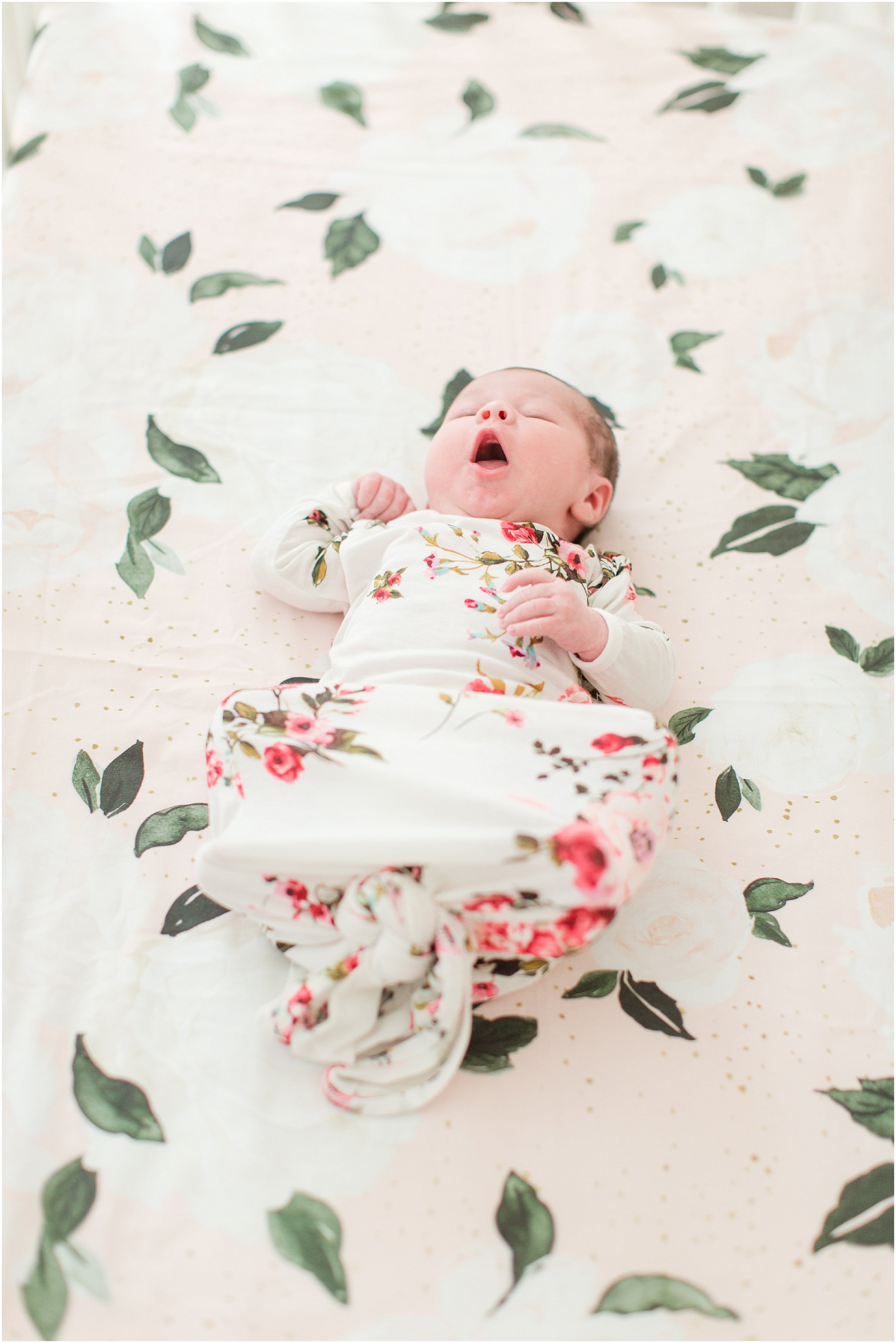 Indianapolis Lifestyle Newborn Photographer